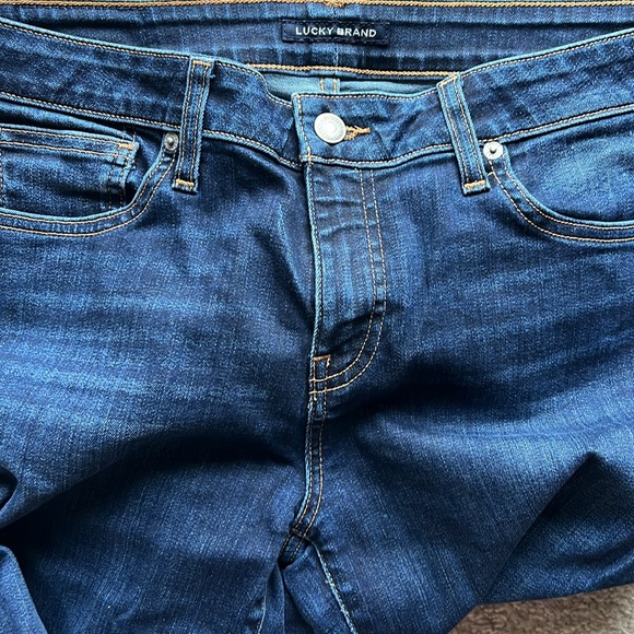 Lucky Brand Low Rise Lolita Bootcut Jean, Dark Wash, 14 Long (32 Long) - Picture 3 of 11